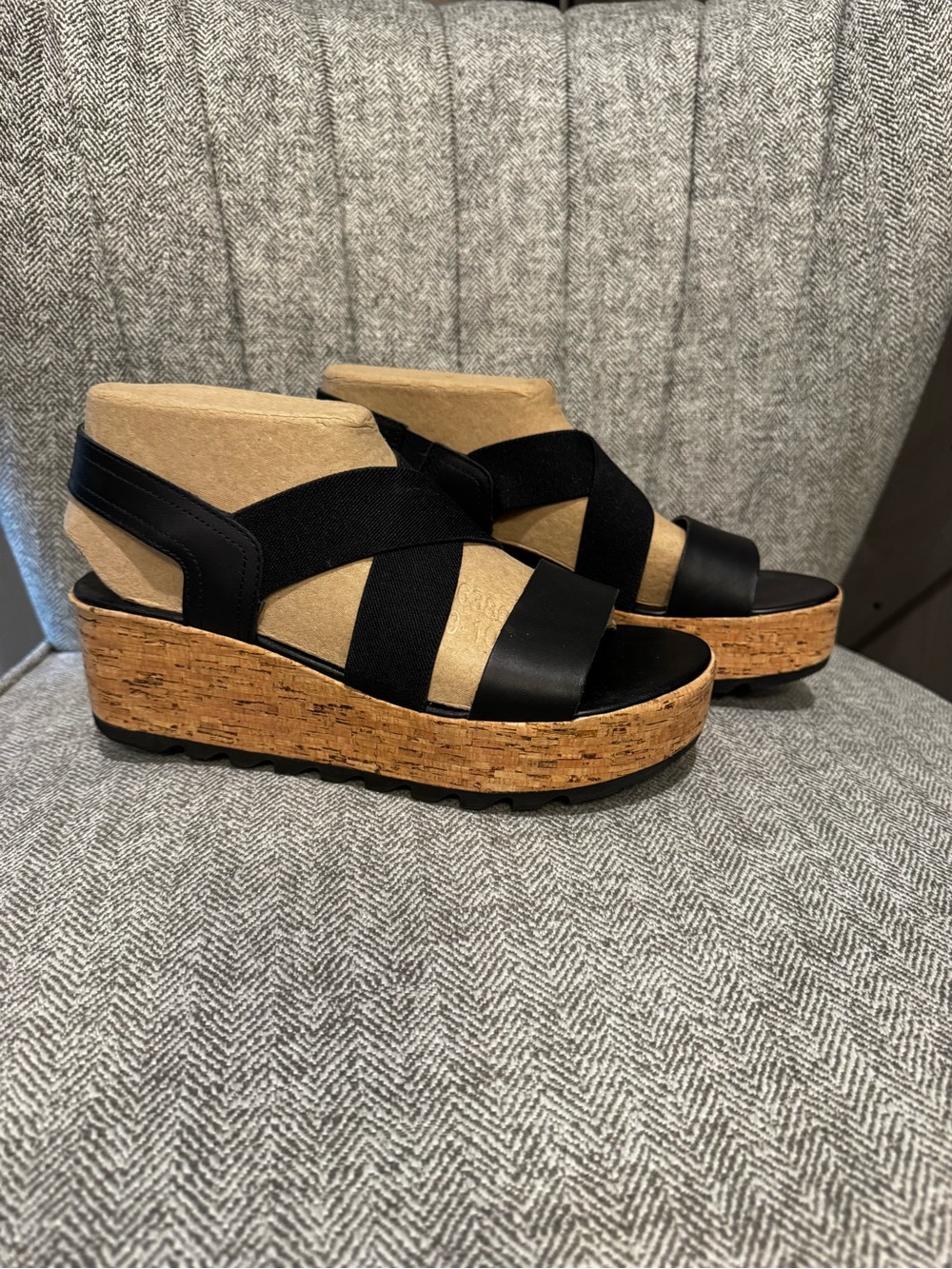 Sorel Cameron flatform sling back